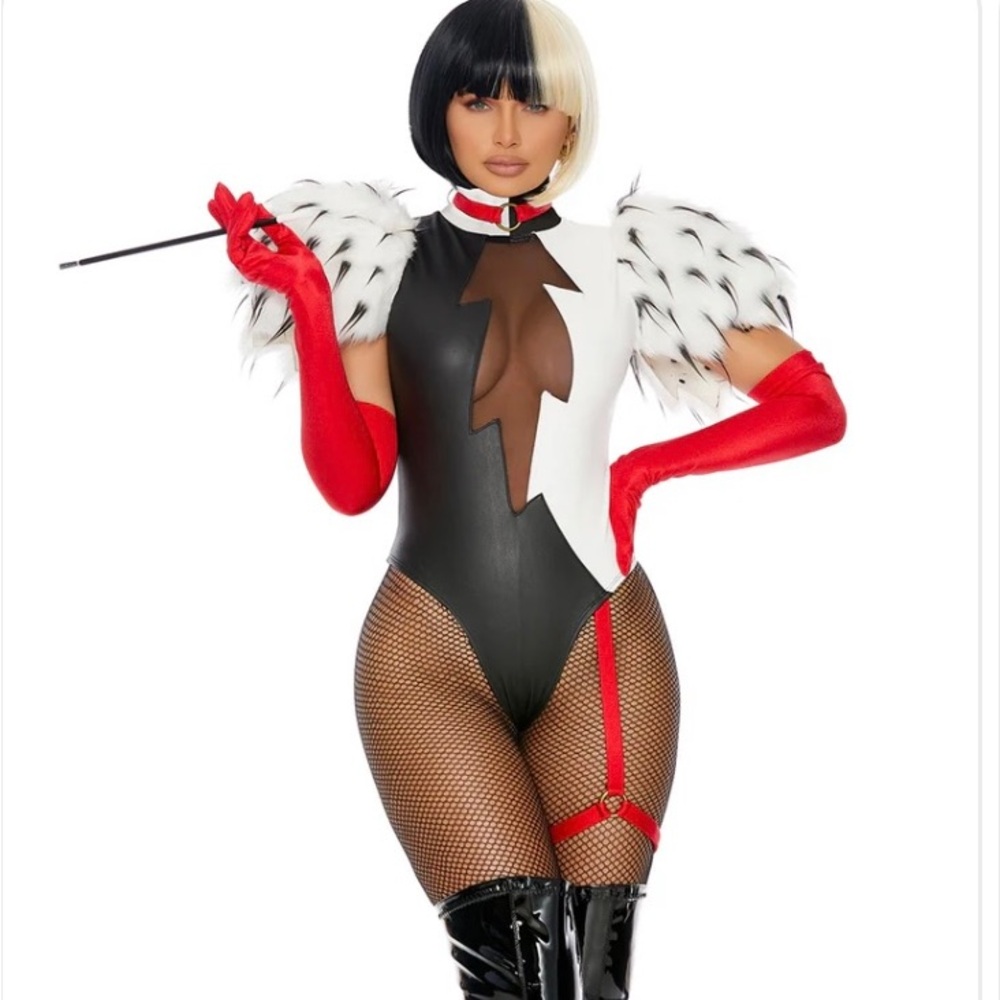 Costume - Movie Villain Black and White Bodysuit with Faux Fur Sleeves